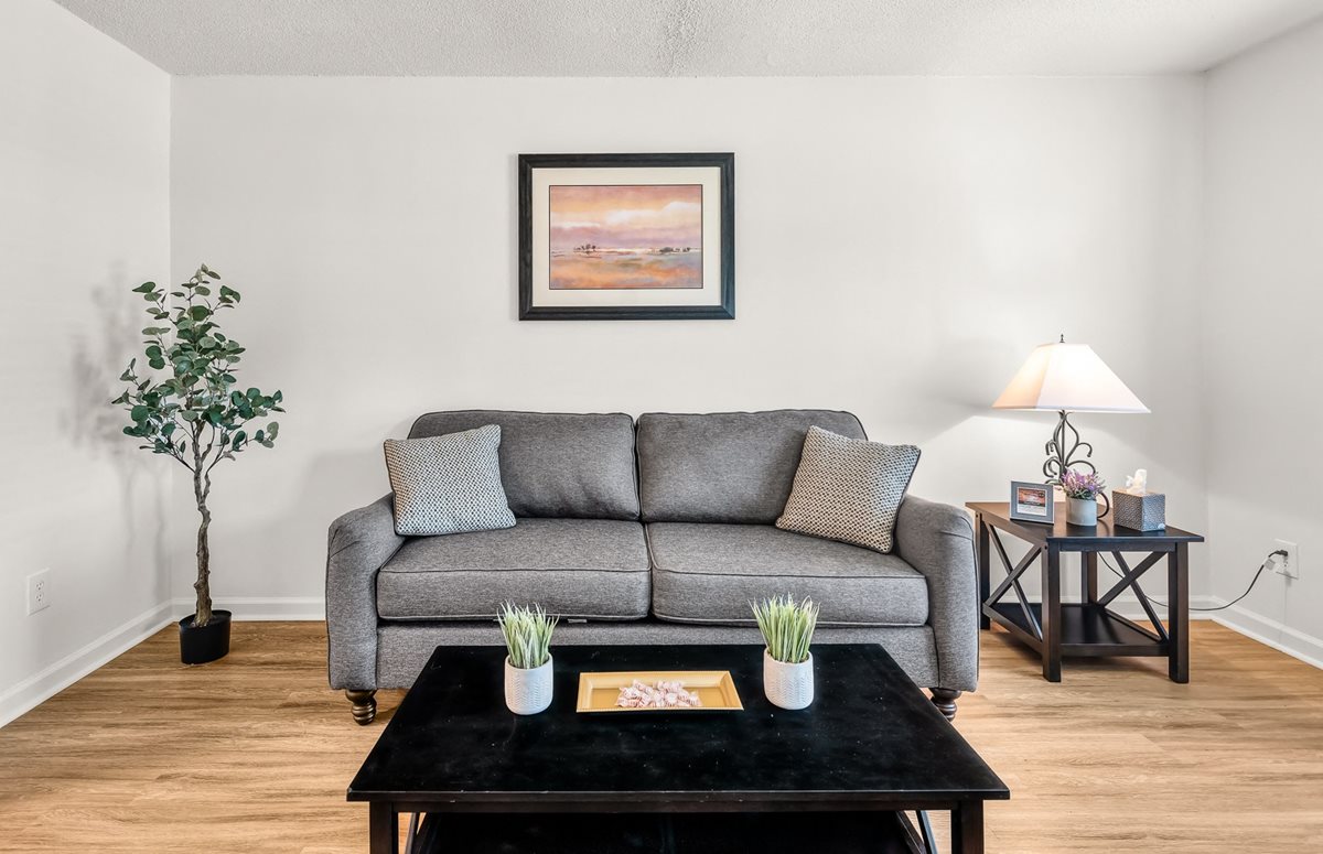 Summerville Apartments